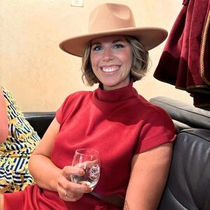 Meet your Posher, Christa